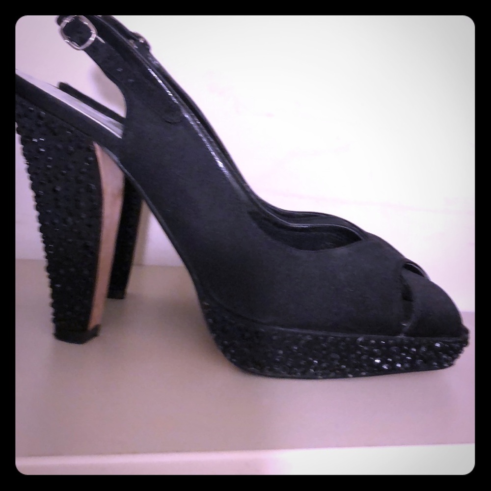 Black evening shoes! Smoke free home